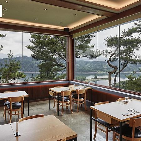 Club Es Jecheon Resort Chech'ŏn Exterior foto